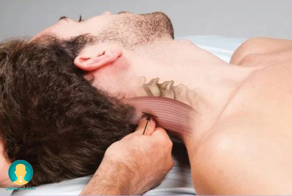 ماساژ دیسک گردن